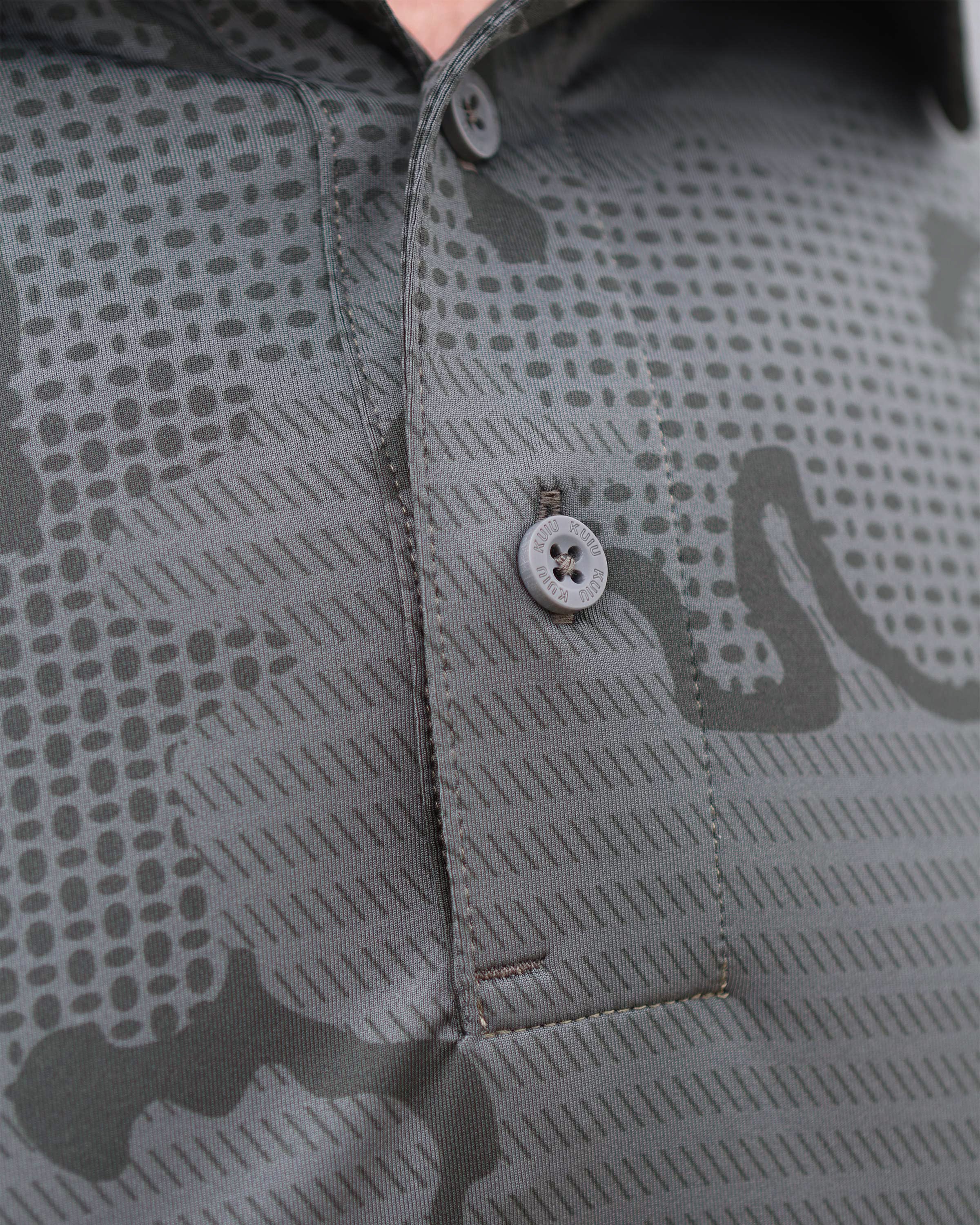 KUIU Performance Polo | Slate - Image 6