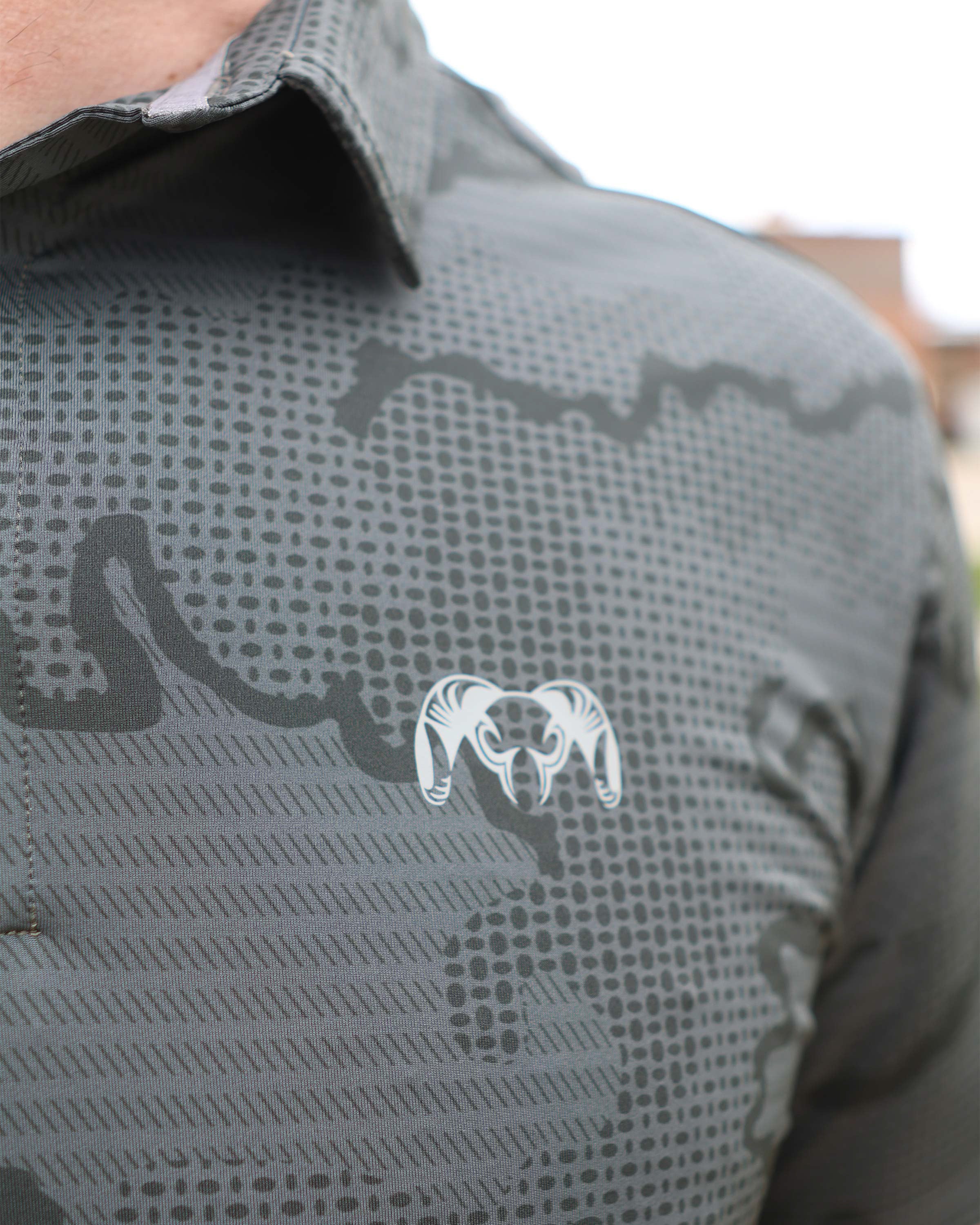 KUIU Performance Polo | Slate - Image 7