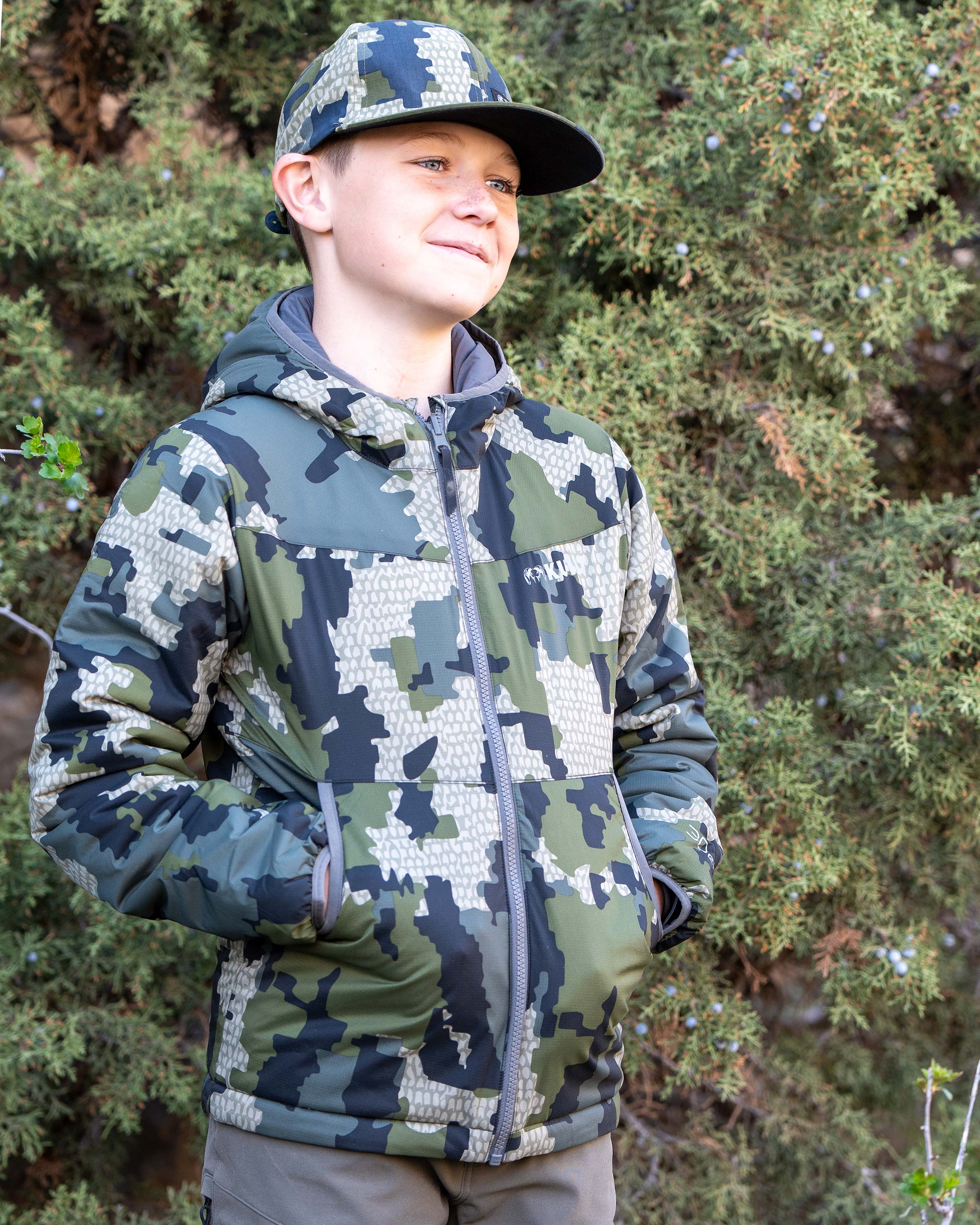 Youth Reversible Versa Jacket | Verde - Image 6