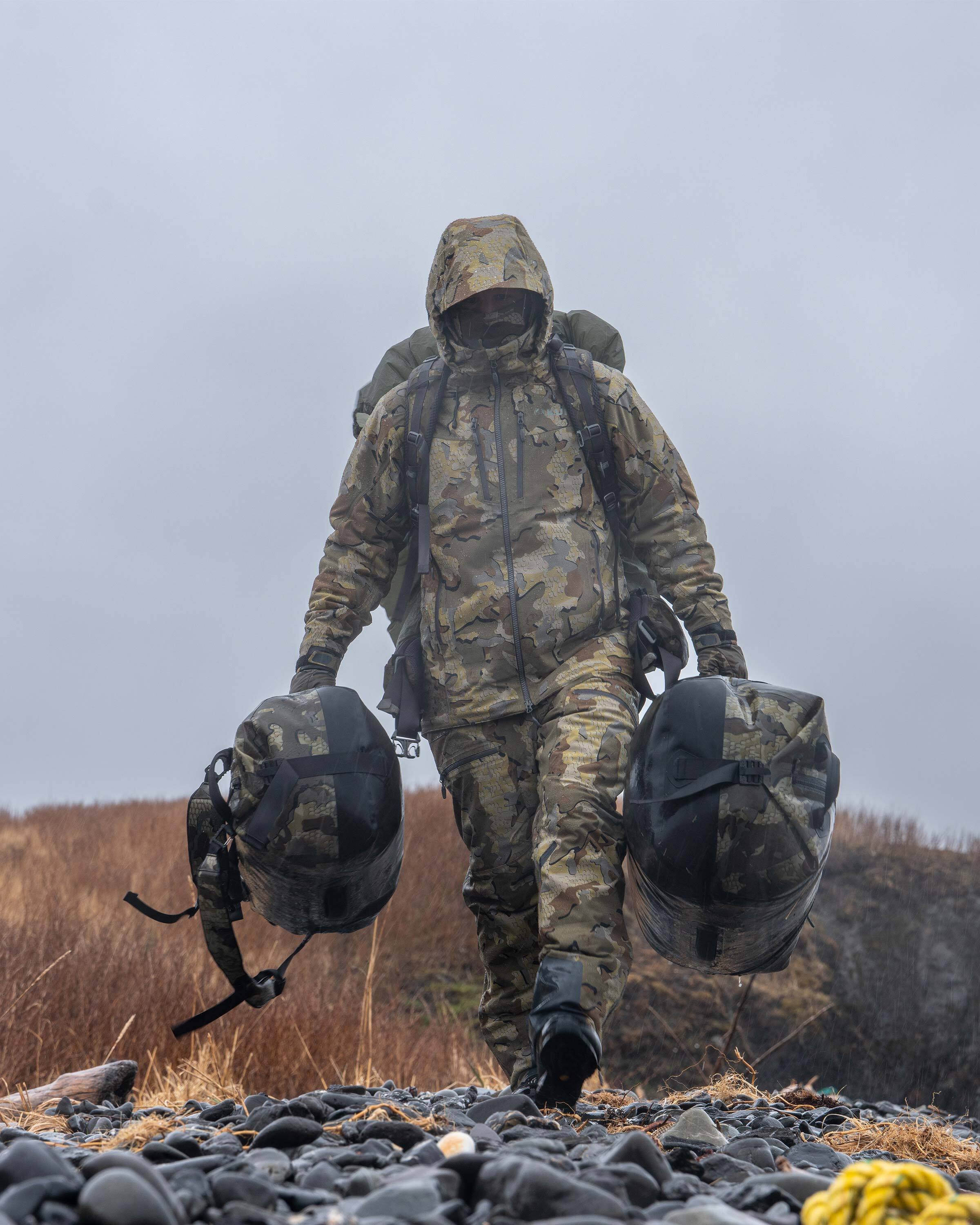 Kodiak 6600 Submersible Duffel | Verde - Image 20